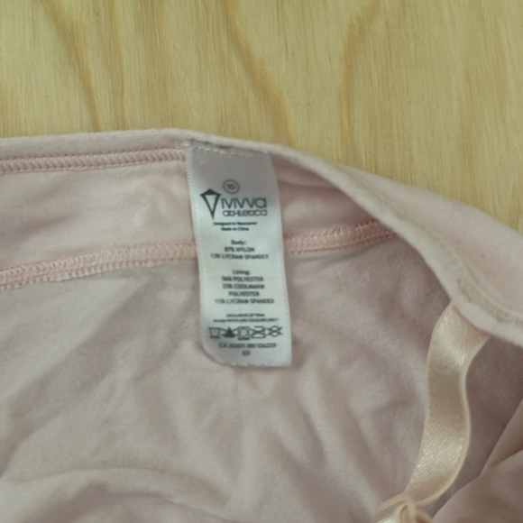 IVIVA | Bodysuit - Picture 3 of 3